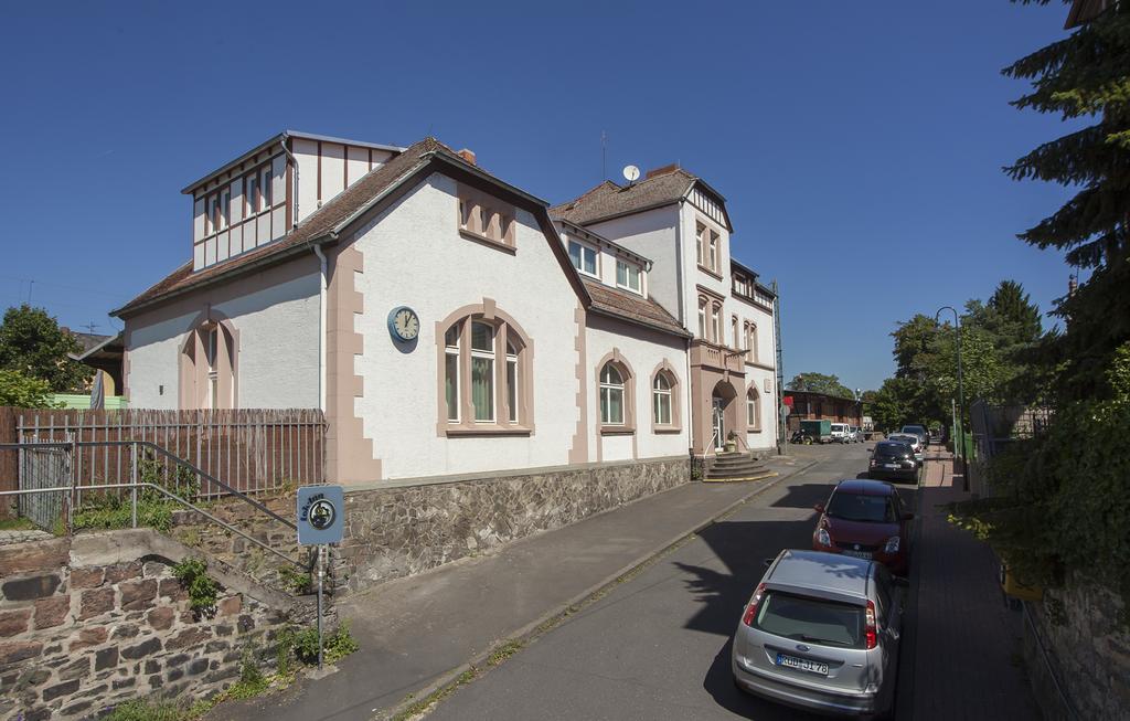Pension Lok-Inn Walluf Exterior foto